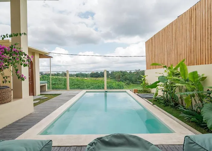 Villa Aaya - 8 Min To Beach, Radiant With Rice Field View Canggu