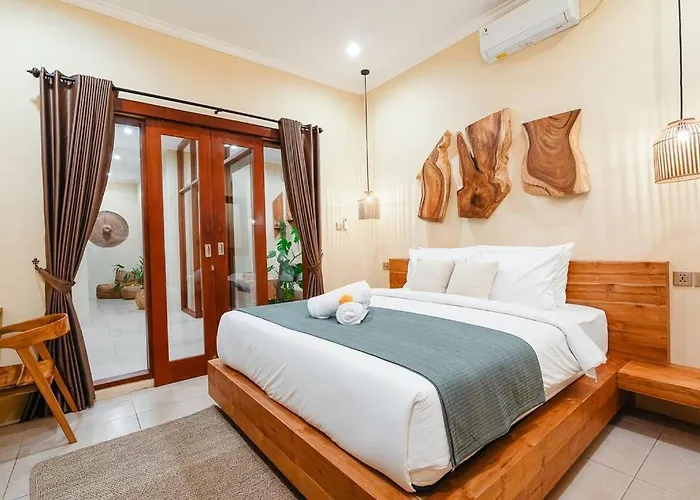 Aaya - 8 Min To Beach, Radiant With Rice Field View Villa Canggu
