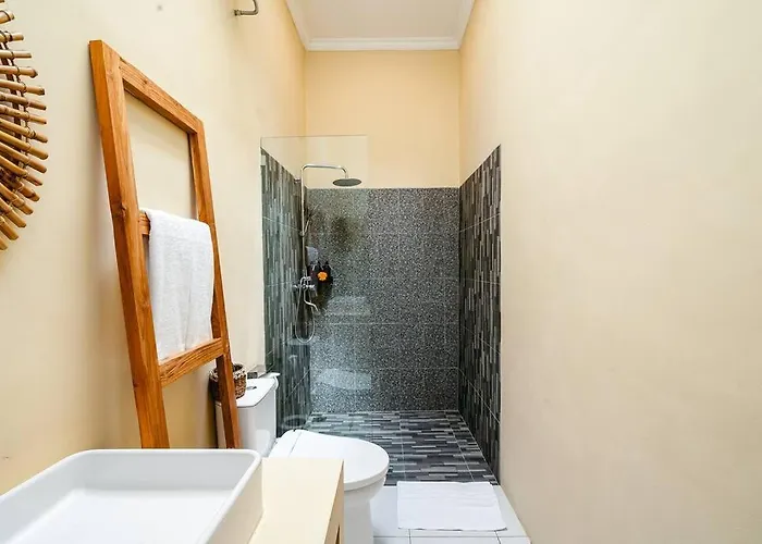 Aaya - 8 Min To Beach, Radiant With Rice Field View Villa *