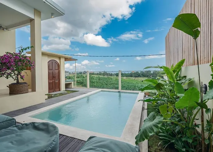 Aaya - 8 Min To Beach, Radiant With Rice Field View Villa